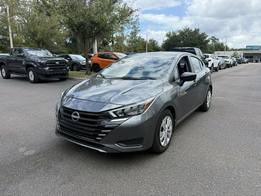 Used 2025 Nissan Versa S w/ Trunk Package FWD image 1
