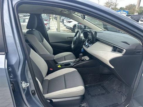 Used 2024 Toyota Corolla LE FWD image 29