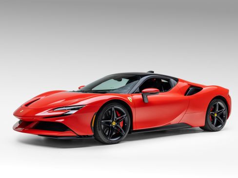 Used 2021 Ferrari SF90 Stradale image 4