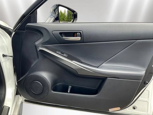 Used 2024 Lexus IS 300 w/ Premium Package RWD image 29