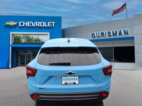 Used 2024 Chevrolet Trax RS w/ Driver Confidence Package image 4
