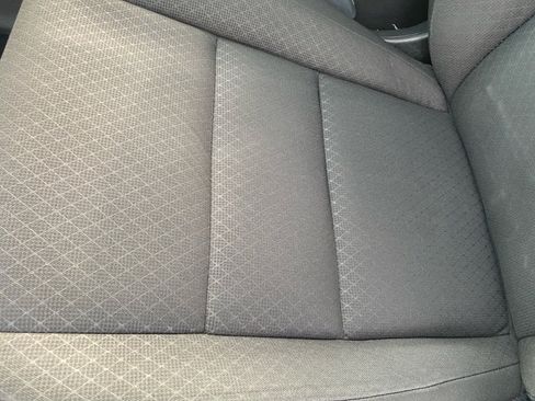 Used 2020 Jeep Grand Cherokee Laredo image 34