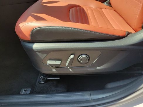 Certified 2025 Kia Sportage SX FWD image 19