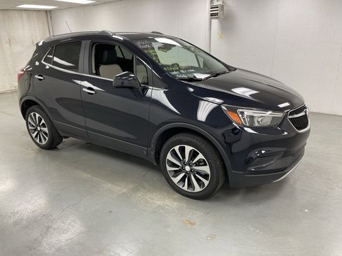 Used 2021 Buick Encore Preferred w/ Safety Package image 7