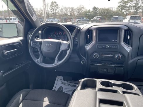 Used 2025 Chevrolet Silverado 1500 Custom Trail Boss image 24