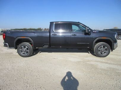 New 2026 GMC Sierra 3500 SLE w/ SLE Value Package