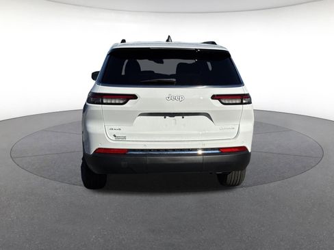New 2025 Jeep Grand Cherokee L Laredo AWD/4WD image 4