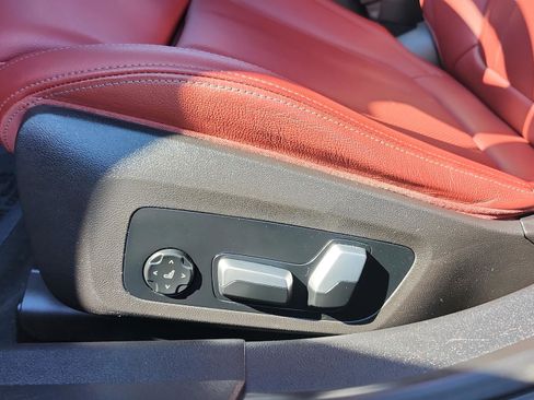 Used 2022 BMW M340i image 11