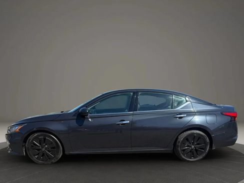 Used 2019 Nissan Altima 2.5 SL FWD image 8