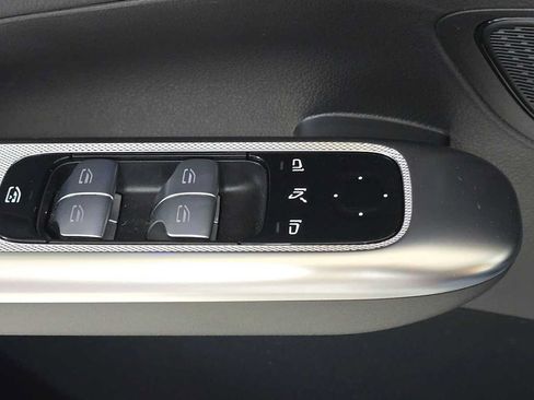 Certified 2026 Mercedes-Benz GLC 300 4MATIC image 24