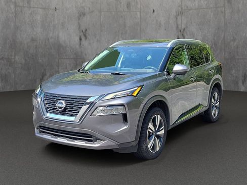 Used 2023 Nissan Rogue SL w/ SL Premium Package AWD/4WD image 3