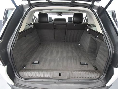 Used 2016 Land Rover Range Rover Sport HSE image 36