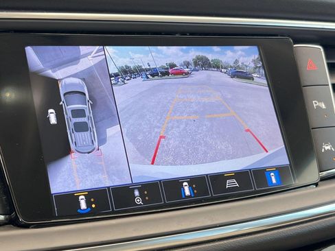 Certified 2023 Buick Enclave Essence w/ Experience Buick Package FWD image 26