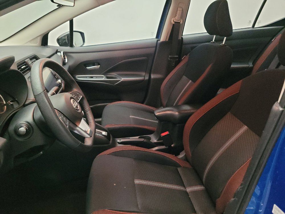 Used 2024 Nissan Versa SR FWD image 17