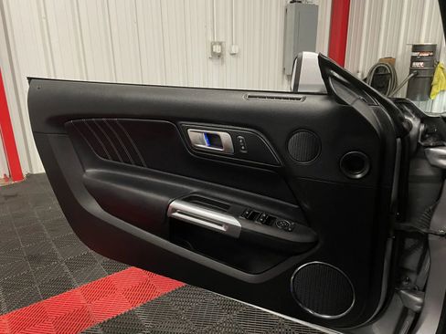 Used 2021 Ford Mustang Premium image 29