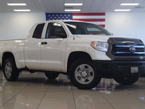 Used 2016 Toyota Tundra SR AWD/4WD image 1