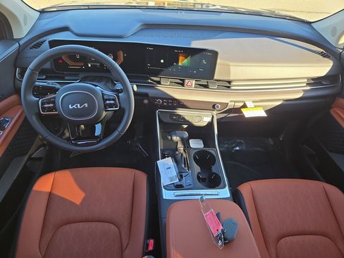 New 2026 Kia Carnival EX image 21