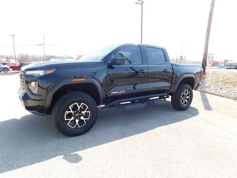Used 2023 GMC Canyon AT4X AWD/4WD image 10