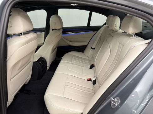 Used 2023 BMW 530i w/ M Sport Package RWD image 23