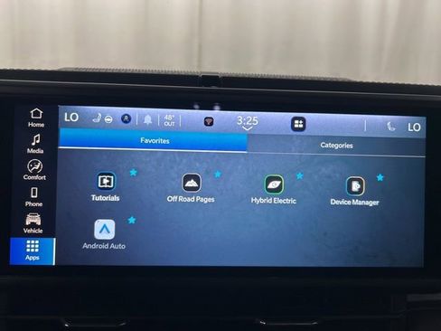 Used 2024 Jeep Wrangler Unlimited Sahara w/ Dual Top Group image 18