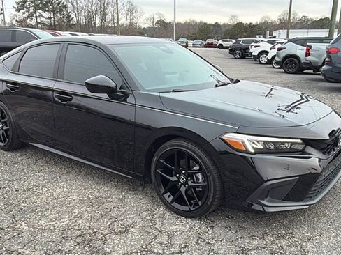 Used 2023 Honda Civic Sport image 3