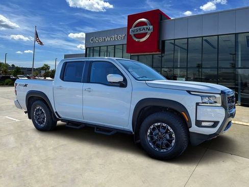 New 2026 Nissan Frontier Pro-X w/ Pro-X Convenience Package RWD image 1