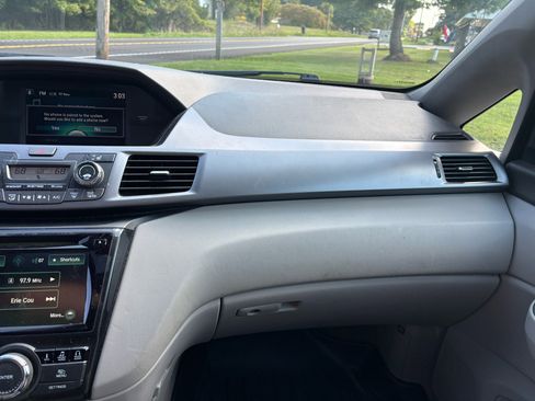 Used 2014 Honda Odyssey Touring image 25