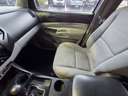 Used 2015 Toyota Tacoma 4x4 Access Cab w/ Convenience Package image 22