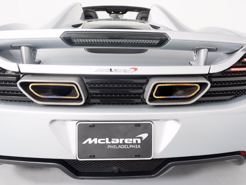 Used 2013 McLaren MP4-12C Spider RWD image 46