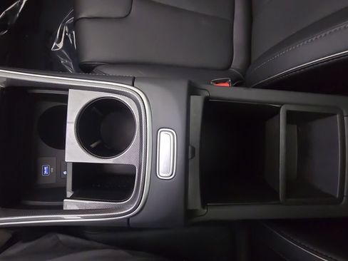 Used 2023 Hyundai Santa Fe Limited w/ Cargo Package image 22