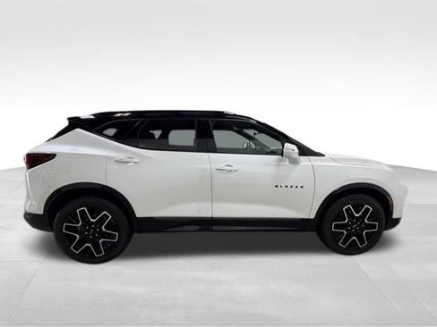 Used 2024 Chevrolet Blazer RS w/ Driver Confidence II Package image 6