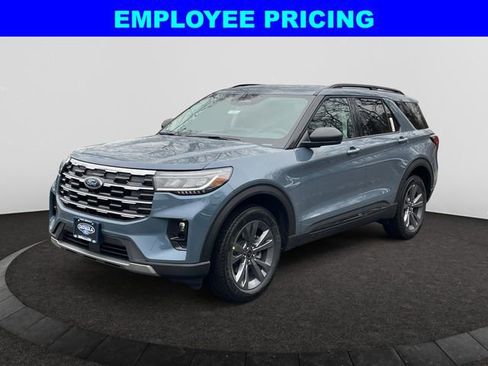 New 2026 Ford Explorer Active AWD/4WD image 1