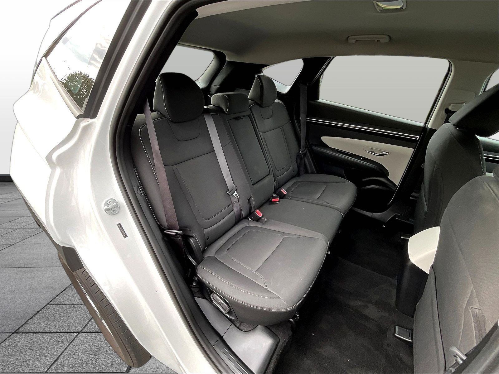 Used 2024 Hyundai Tucson SE AWD/4WD image 27