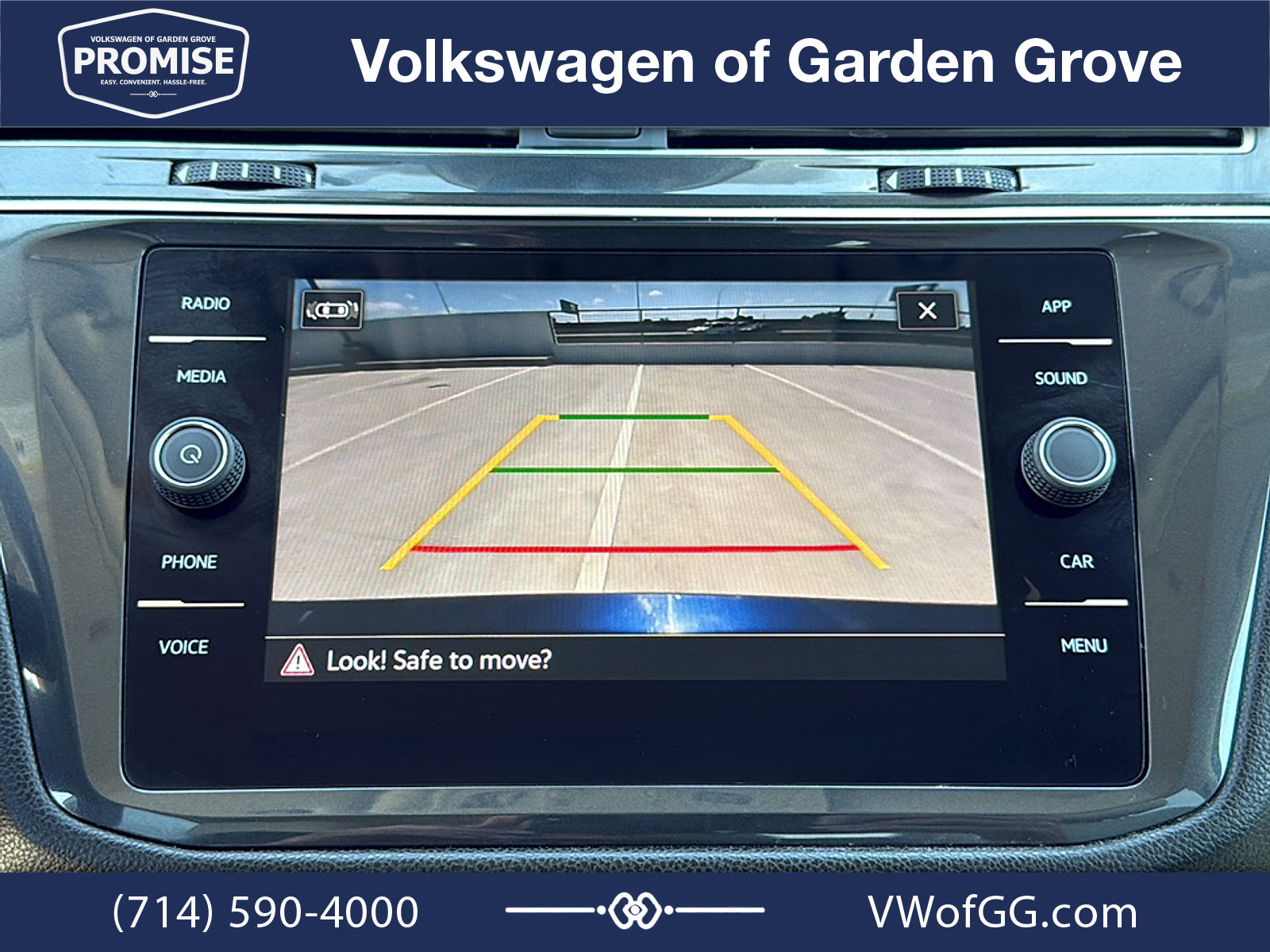 Used 2023 Volkswagen Tiguan SE FWD image 23