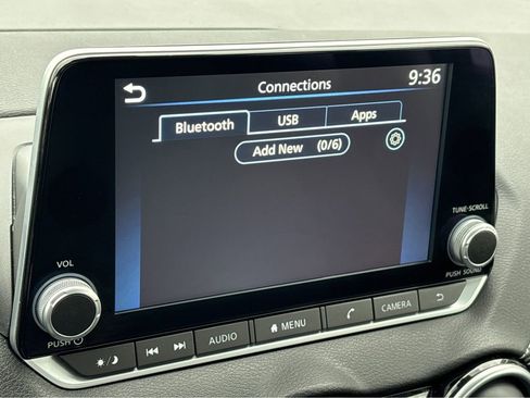 Used 2022 Nissan Sentra SV FWD image 32
