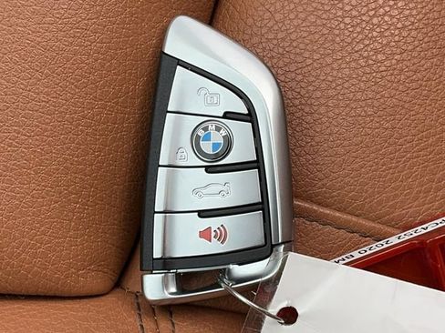 Used 2020 BMW 740i xDrive w/ Cold Weather Package AWD/4WD image 31