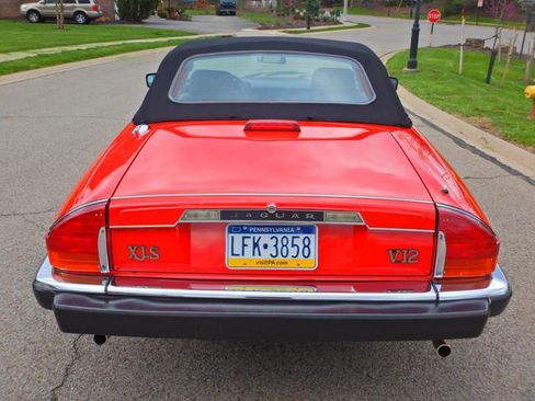 Used 1990 Jaguar XJS V12 Convertible image 8