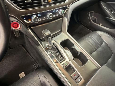 Used 2018 Honda Accord EX-L image 18