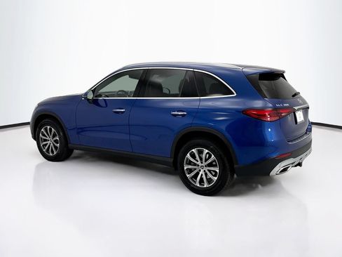 Certified 2026 Mercedes-Benz GLC 300 image 7