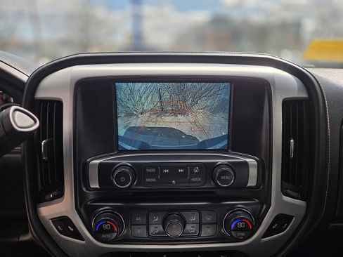 Used 2017 GMC Sierra 1500 SLT w/ SLT Premium Package image 16