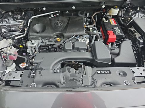 Used 2023 Toyota RAV4 LE FWD image 27
