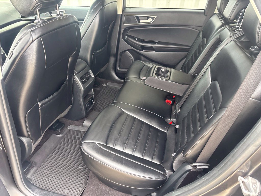 Used 2020 Ford Edge SEL w/ Convenience Package AWD/4WD image 25
