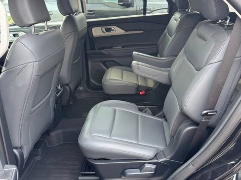 New 2026 Ford Explorer Active w/ Active Comfort Package AWD/4WD image 11