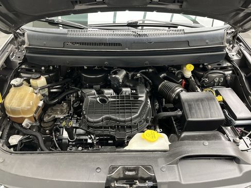 Used 2014 Dodge Journey SXT w/ Flexible Seating Group image 24