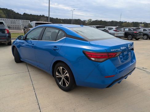 Used 2023 Nissan Sentra SV image 6