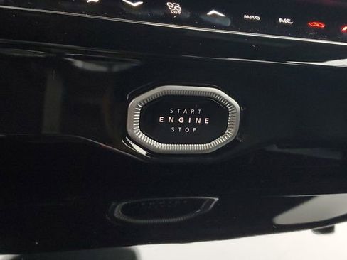 New 2026 Jeep Grand Cherokee Limited image 30