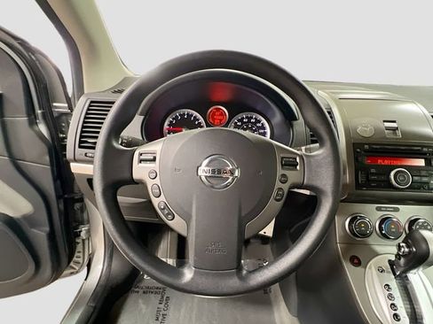 Used 2010 Nissan Sentra 2.0 S image 11
