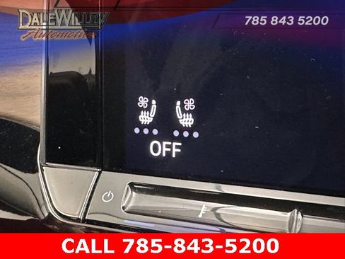 Used 2024 Volkswagen Atlas SE image 9