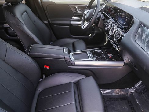Certified 2025 Mercedes-Benz GLA 250 image 14