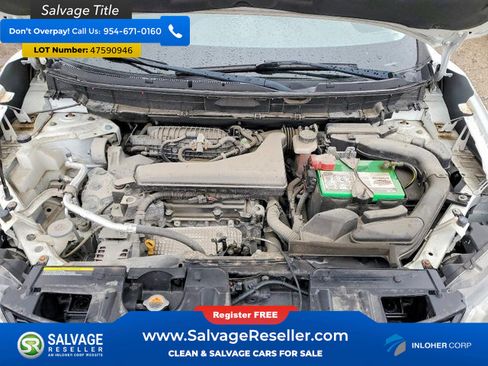 Used 2015 Nissan Rogue S image 16